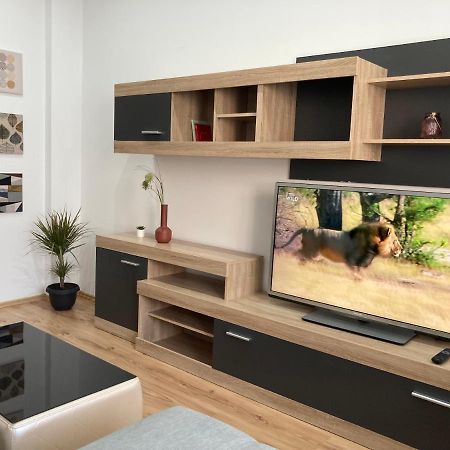 Laroka House Rin Grand Residence Modern Apartment Bukarest Eksteriør billede