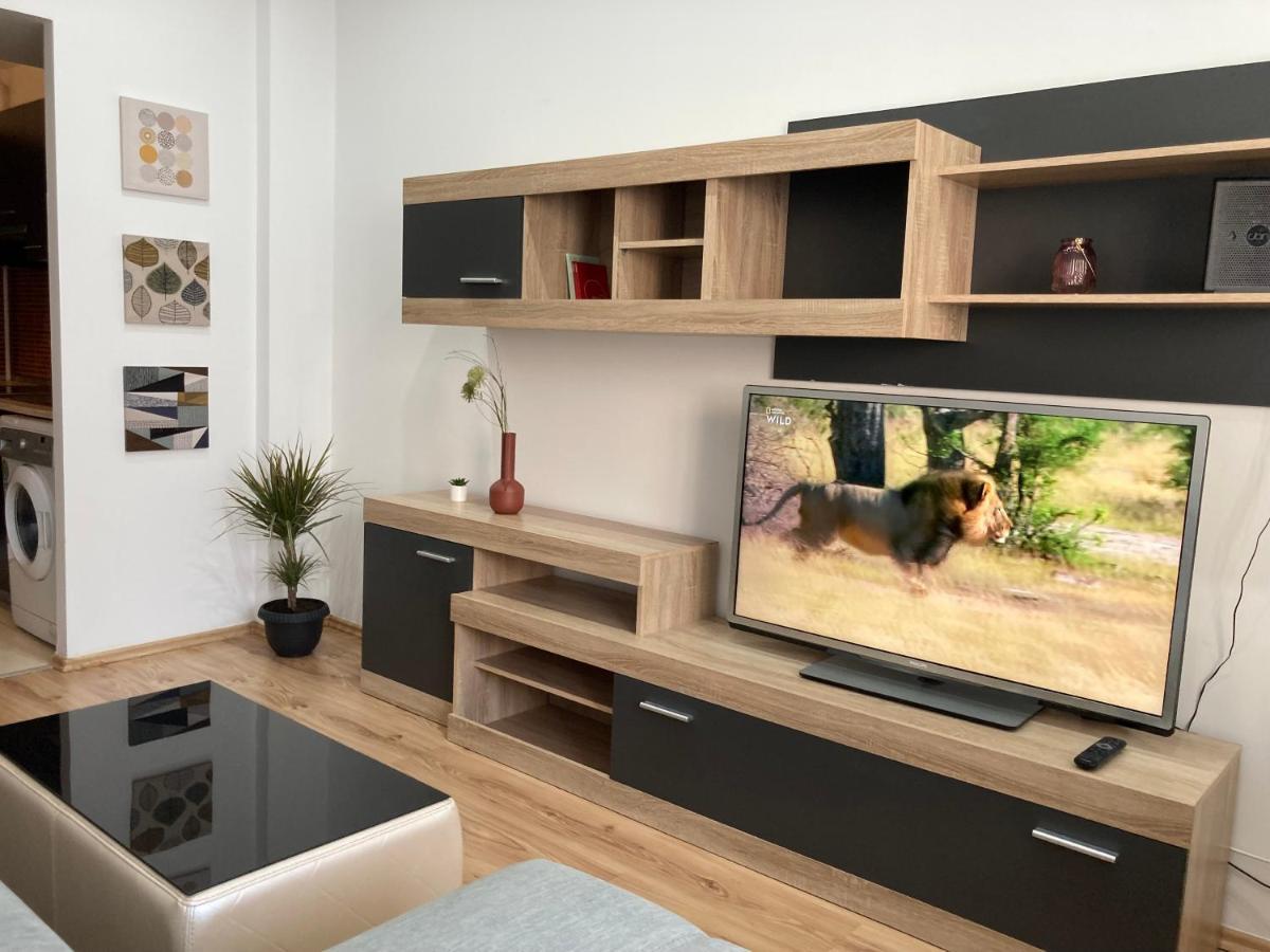 Laroka House Rin Grand Residence Modern Apartment Bukarest Eksteriør billede