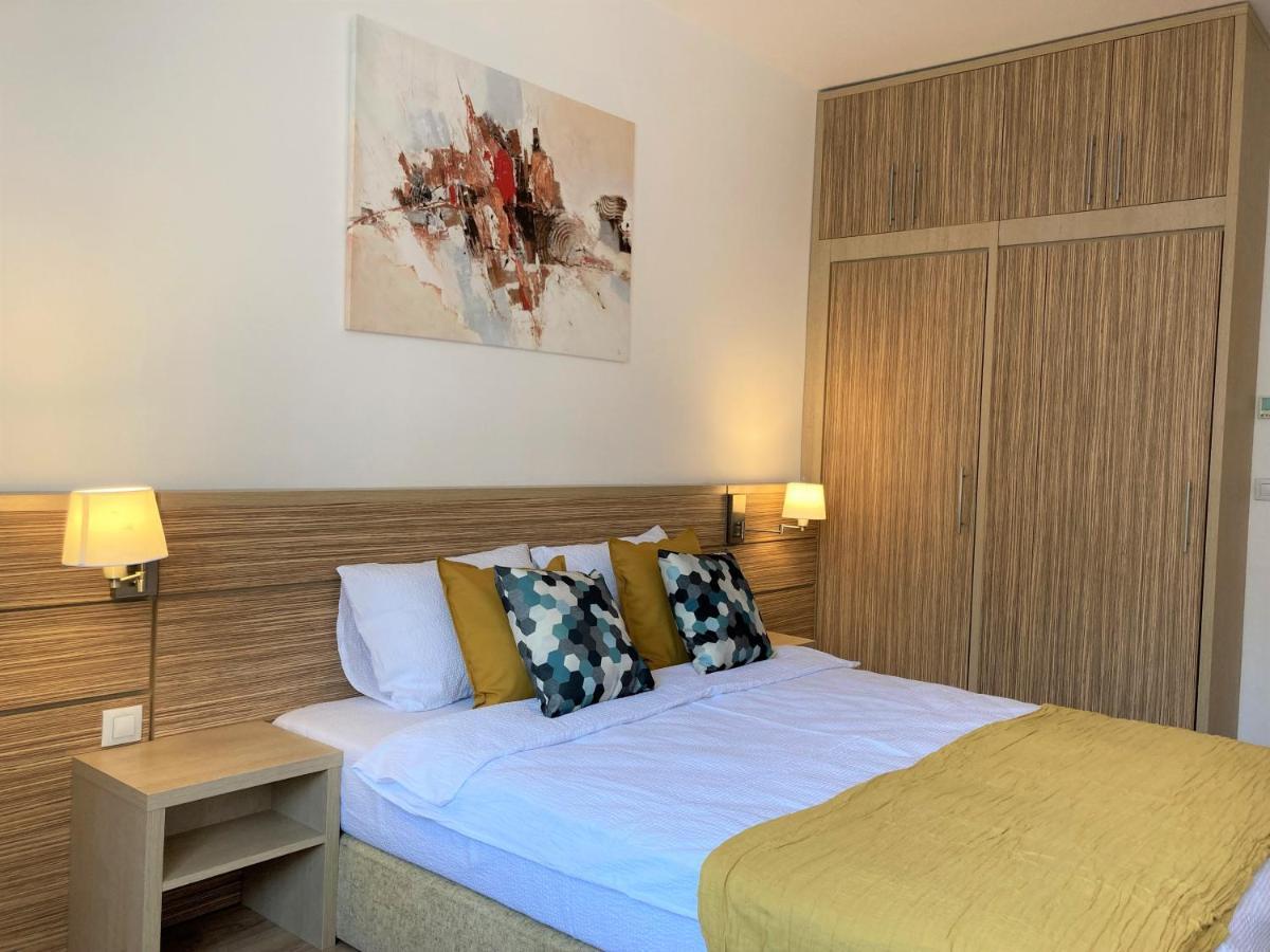 Laroka House Rin Grand Residence Modern Apartment Bukarest Eksteriør billede