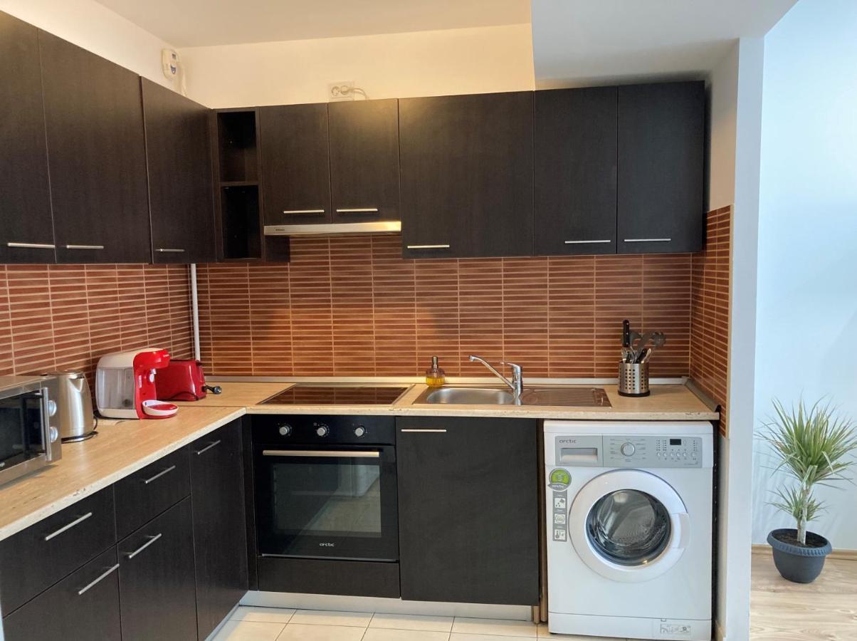 Laroka House Rin Grand Residence Modern Apartment Bukarest Eksteriør billede