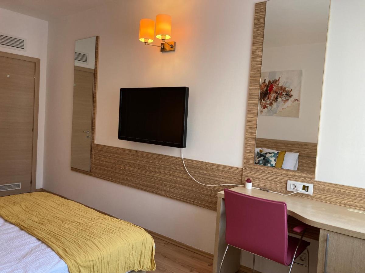 Laroka House Rin Grand Residence Modern Apartment Bukarest Eksteriør billede